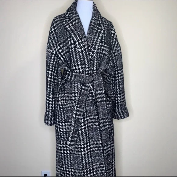 Zara Oversized Houndstooth Coat - Picture 5 of 16